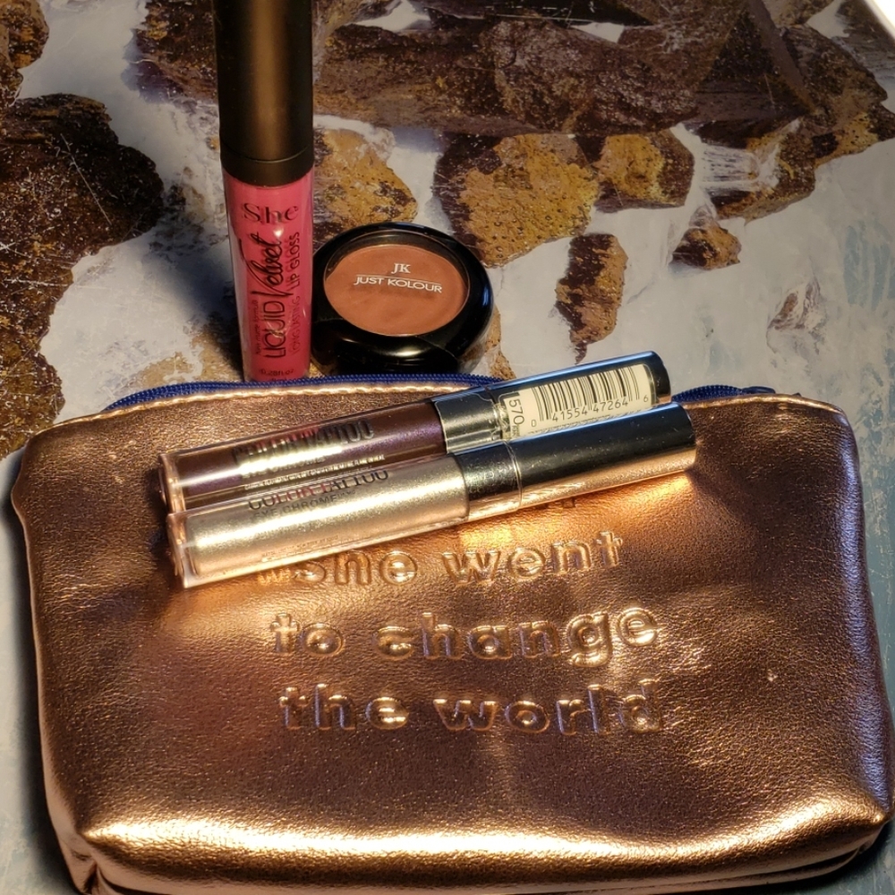 Maybelline Color Tatto. Extra Gift.